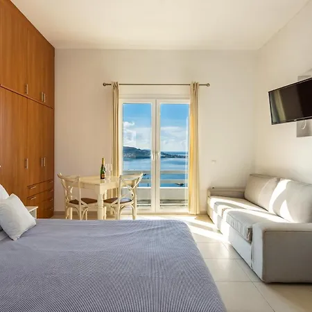 Hotel apartamentowy Maroulinas View